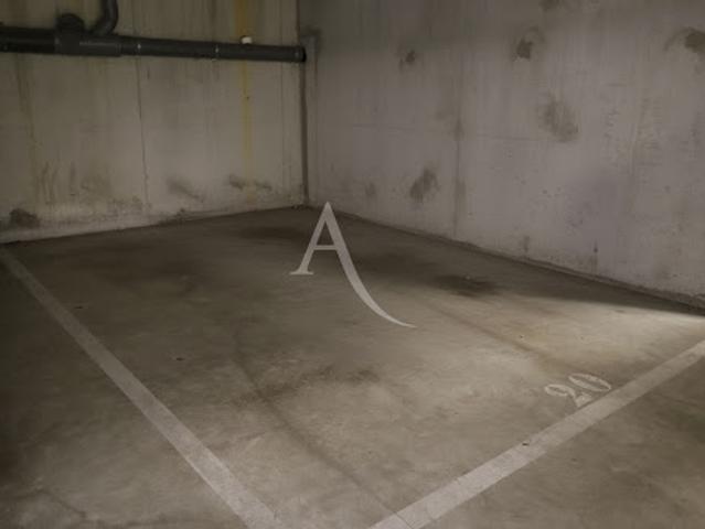 Garage vente à Bobigny, Les Lilas