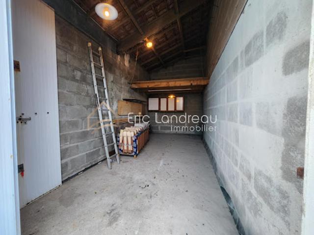 Garage vente à Les Sables-d'Olonne, Château-d'olonne