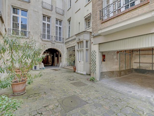 Garage vente à Paris, Île-de-France