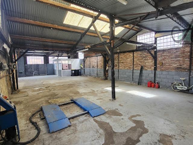 Garage vente à Vieux Mouy, Mouy-sur-Seine
