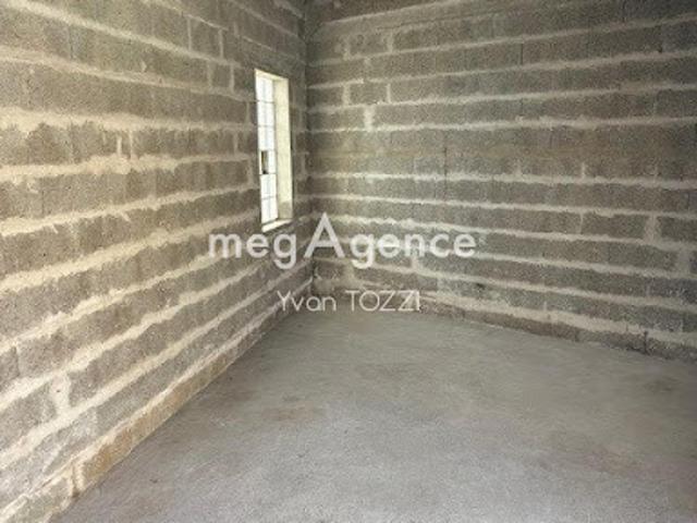 Garage vente à Les Sables-d'Olonne, Château-d'olonne