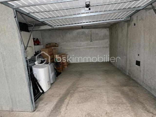 Garage vente à Lyon, Métropole de Lyon
