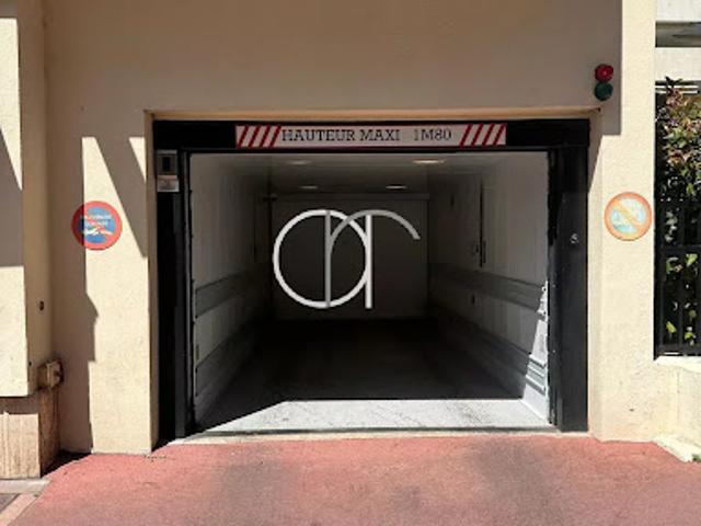 Garage vente à Grasse, Cannes