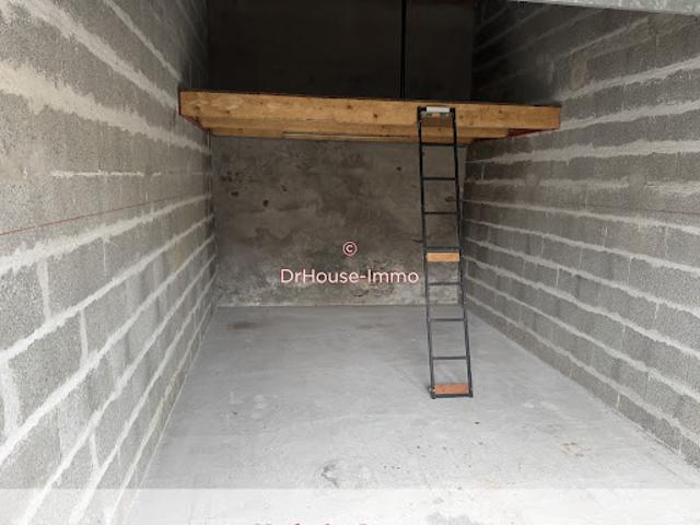 Garage vente à Les Sables-d'Olonne, Château-d'olonne