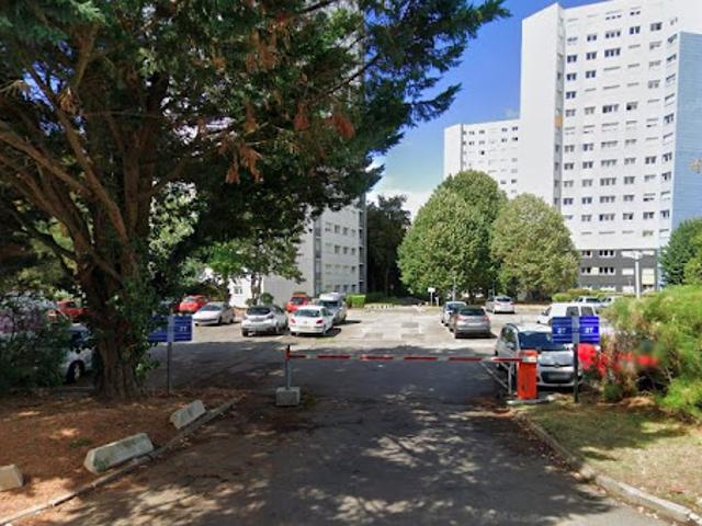 Garage vente à Nantes, Cathédrale
