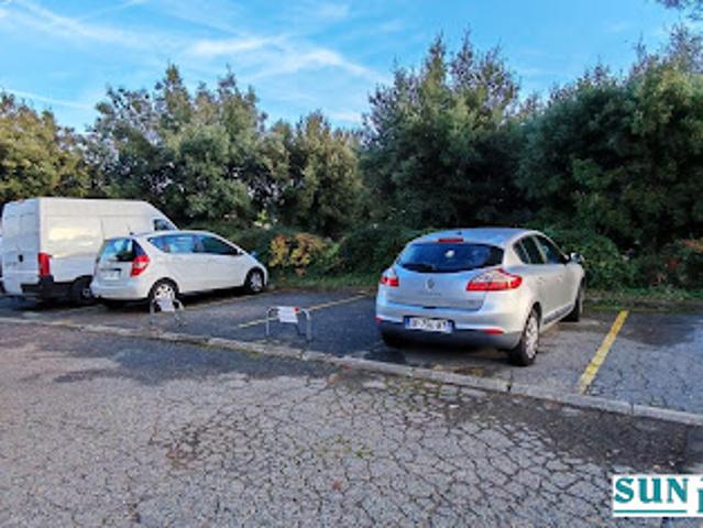 Garage vente à Villeneuve-Loubet, Alpes-Maritimes