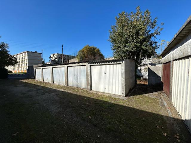 Garage vente à Bordeaux, Pessac