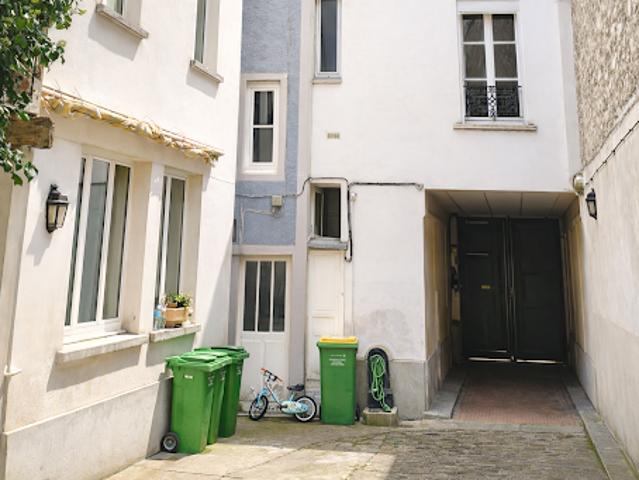 Garage vente à Paris, Île-de-France