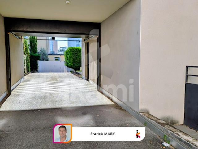 Garage vente à Valence, Romans-sur-isère