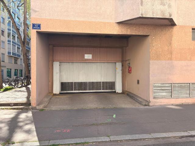 Garage vente à Lyon, Métropole de Lyon