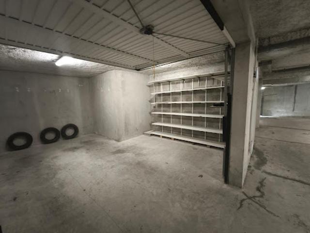 Garage vente à Rochefort, Royan