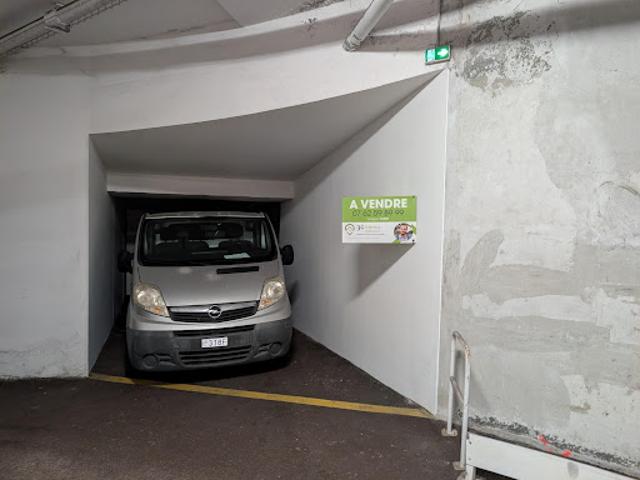 Garage vente à Nice, Cap-d'ail