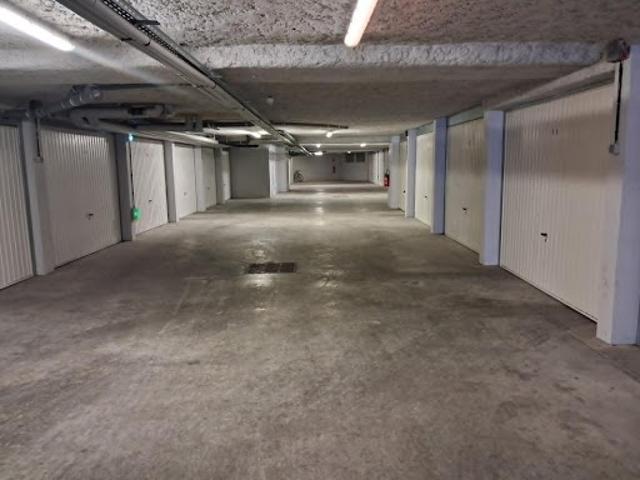 Garage vente à Dijon