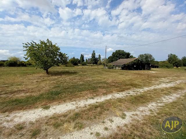 Garage vente à Lesparre-Médoc, Gaillan-en-médoc