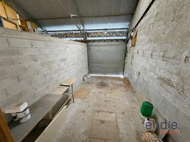 Garage vente à Quimper, Bretagne