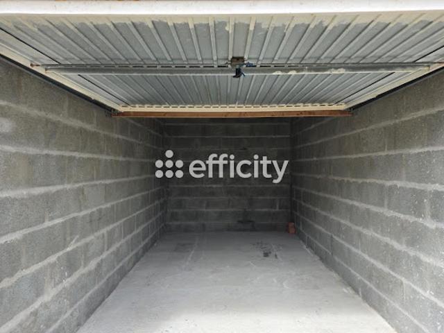 Garage vente à La Rochelle