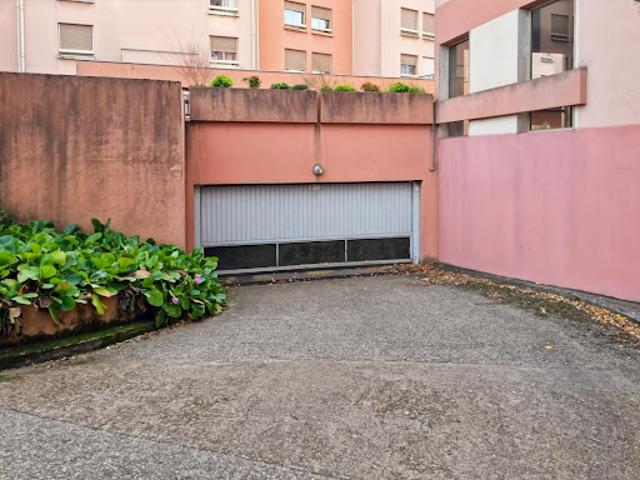 Garage vente à Lyon, Métropole de Lyon
