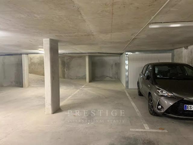 Garage vente à Grasse, Antibes