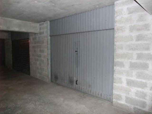 Garage vente à La Rochelle