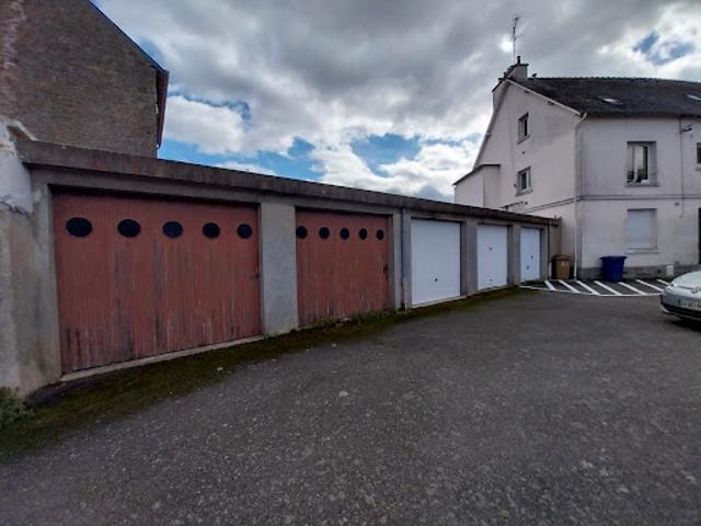 Garage vente à Saint-Malo, Bretagne