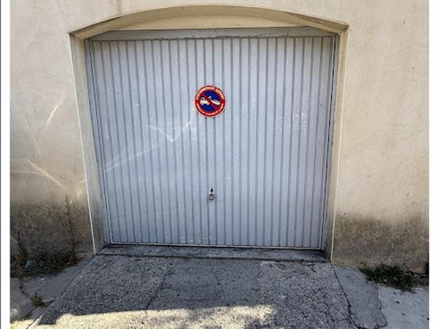 Garage vente à Béziers, Agde