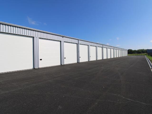 Garage vente à Rochefort, Le Gua