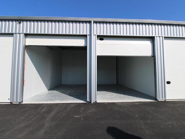 Garage vente à Rochefort, Le Gua