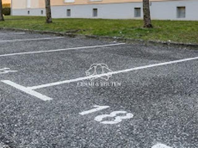 Garage vente à Roanne