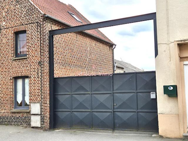Garage vente à Lille, Wahagnies