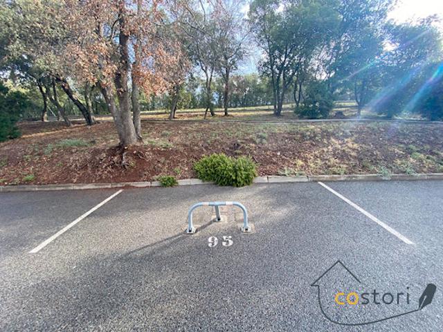 Garage vente à Arrondissement de Draguignan, Fréjus