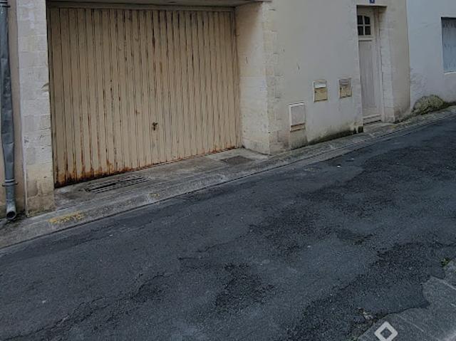 Garage vente à Saint-Jean-d'Angély, Saint-jean-d'angély