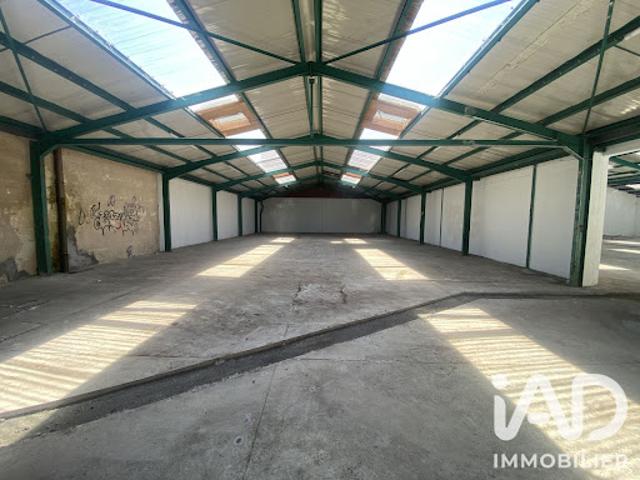 Garage vente à Lille, Croix