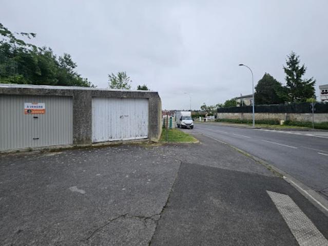 Garage vente à Saint-Marcel, Laon