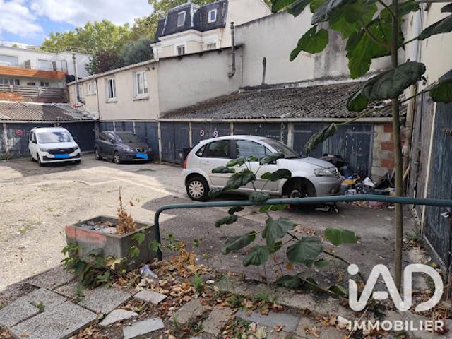 Garage vente à Saint-Denis, Saint-denis