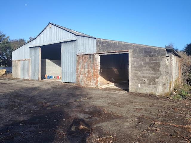Garage vente à Kermagon, Plounéventer
