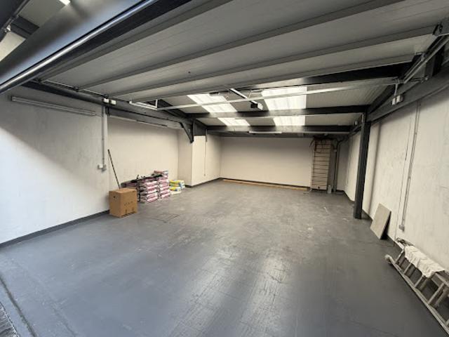 Garage vente à Lys-lez-Lannoy, Nord