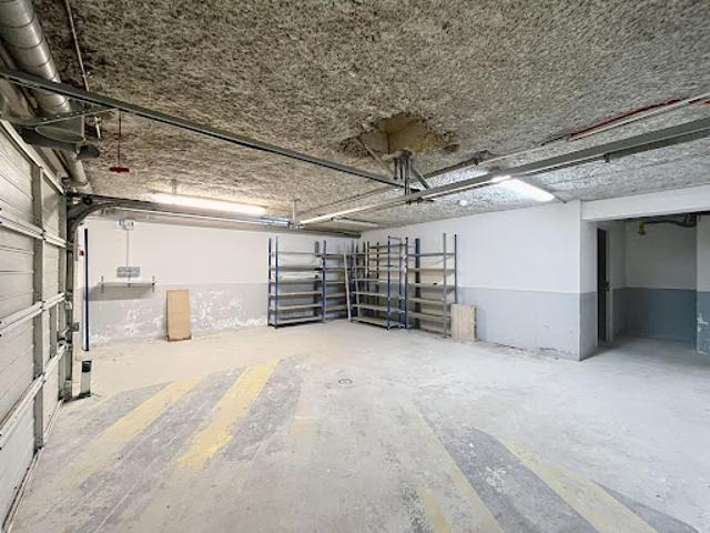 Garage vente à La Rochelle