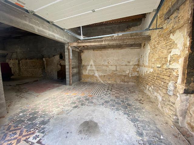 Garage vente à Rochefort