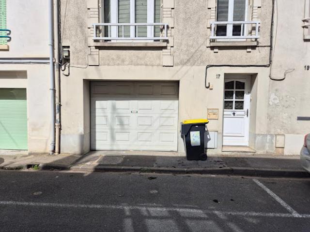 Garage vente à Meaux, Crécy-la-chapelle