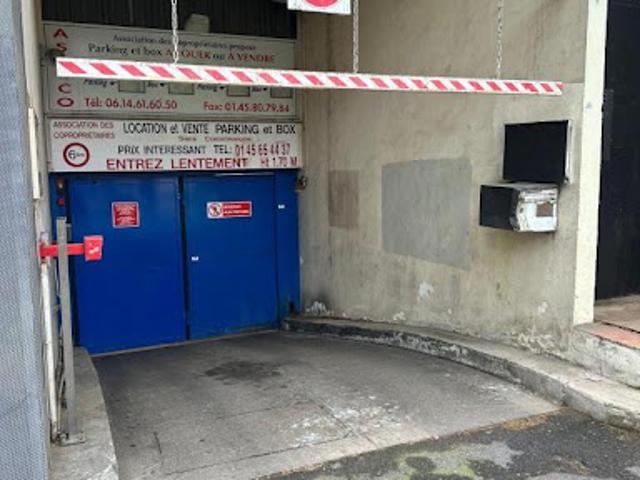 Garage vente à Paris, Île-de-France