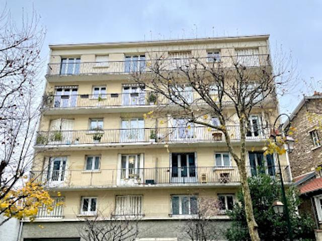 Garage vente à Nanterre, Courbevoie