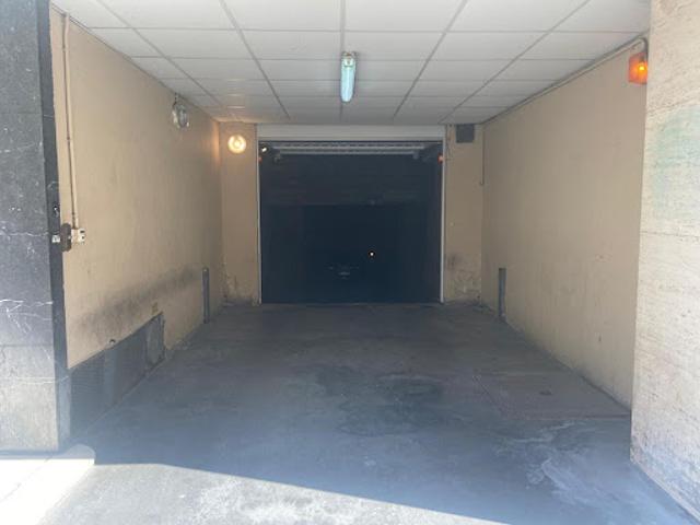Garage vente à Paris 15e Arrondissement, Paris