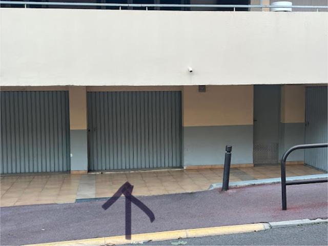 Garage vente à Grasse, Antibes