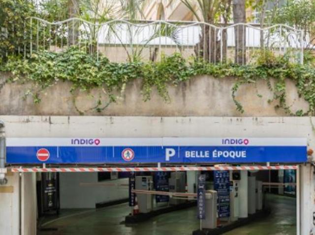 Garage vente à Beausoleil, Alpes-Maritimes