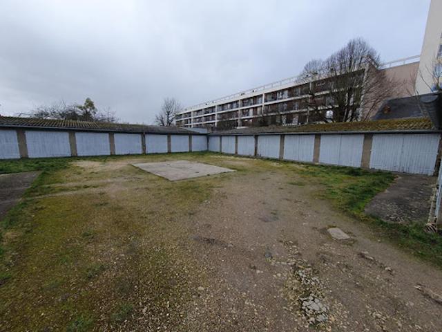 Garage vente à Bourges