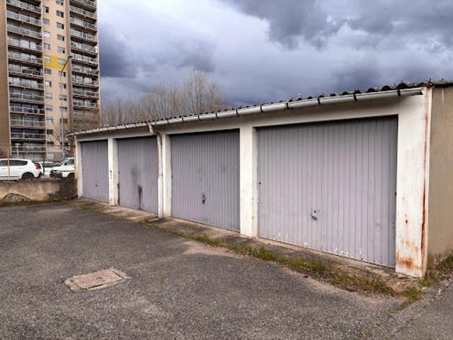 Garage vente à Lyon, Métropole de Lyon