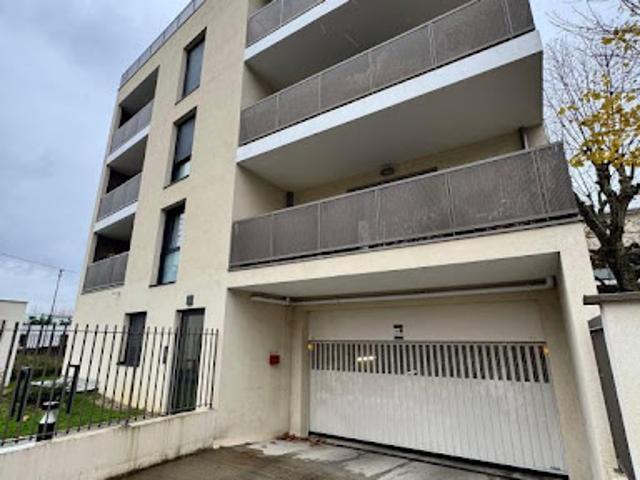 Garage vente à Lyon, Métropole de Lyon