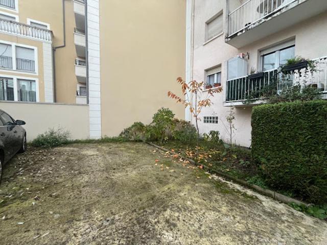 Garage vente à Le Raincy, Gagny