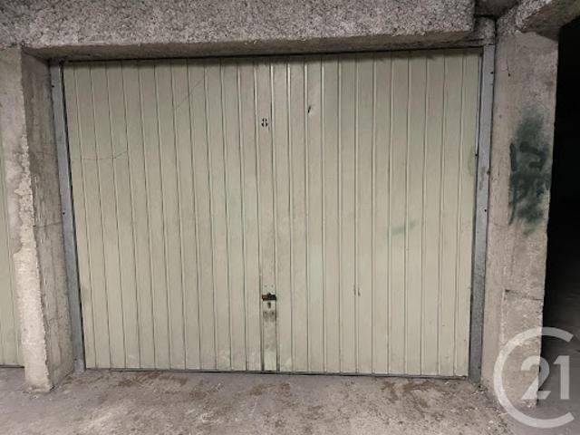 Garage vente à Lorient, Bretagne