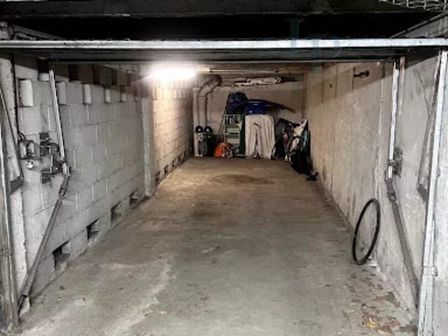 Garage vente à Nanterre, Neuilly-sur-seine